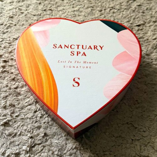 Sanctuary spa signature - sanctuary,